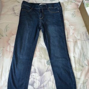 Cute hollister long dark blue denim jeggings